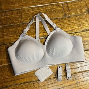 Momcozy clip down nursing bra